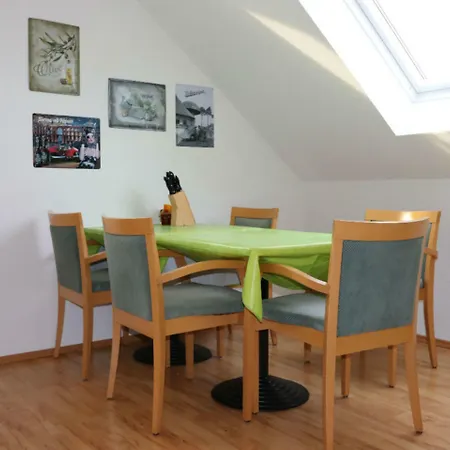 招待所 佩妮旅馆 3*