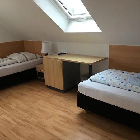 招待所 佩妮旅馆