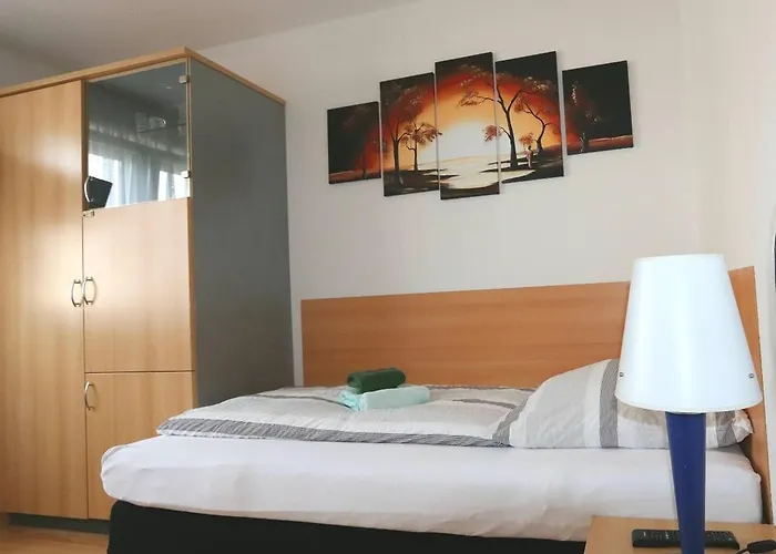 Penny ゲストハウス 3*